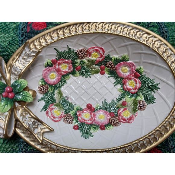 Fitz and Floyds Reef Ribbon Bowl Christmas Hand painted - Picture 2 of 3